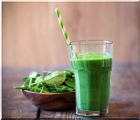 Green smoothie against fatigue