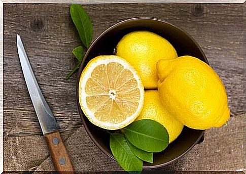 You can use lemons to improve your hands