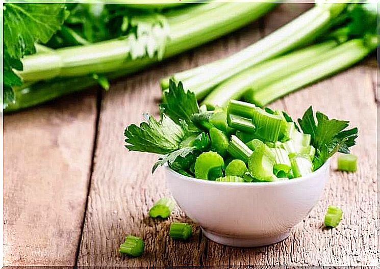 Celery juice and its main benefits