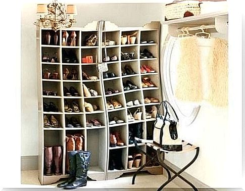 Shoe rack