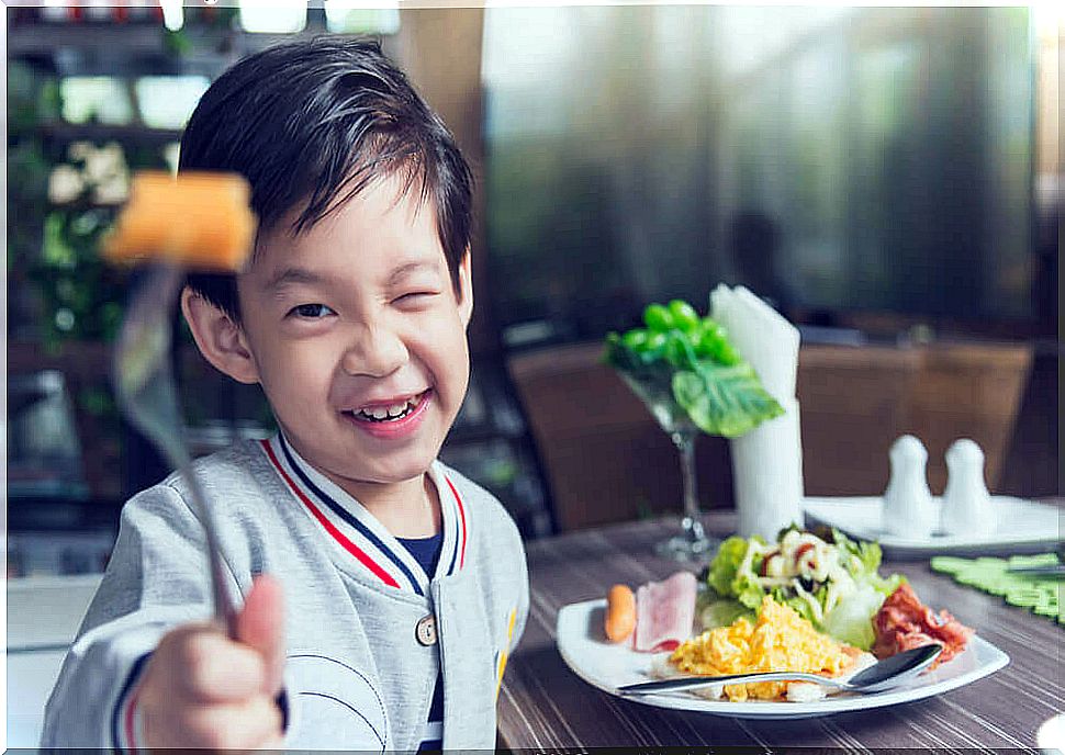 My child does not want to eat: what to do?