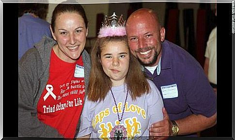 bethany-with-her-parents